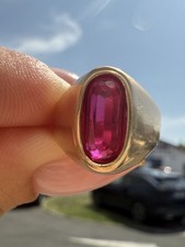 Bague Avec Rubis Ovale En Or