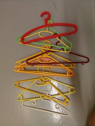 Lot cintres - 12,