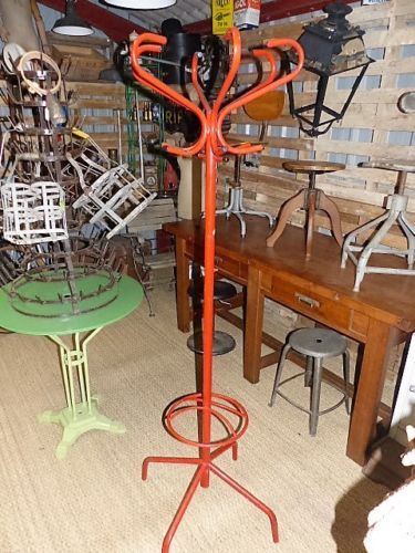 Porte manteau perroquet - porte-manteau,