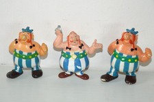 Lot 3 figurines OBELIX GAULOIS