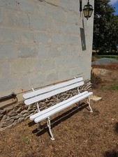 Banc de jardin ancien avec