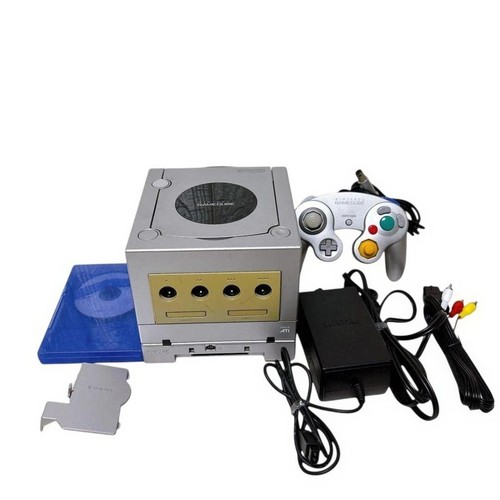 Nintendo gamecube silver - nintendo,