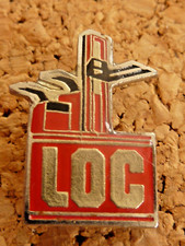 pin's pins car badge.  tractor.   TRACTOR LOC.  pallet truck