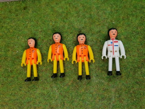 Lot personnages majorette - 4,
