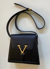 Vintage Valentino Les Sacs Shoulder Bag VL-C15 - Black Leather w V-Shaped Buckle