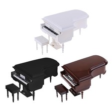 Modèle de mini piano modèle