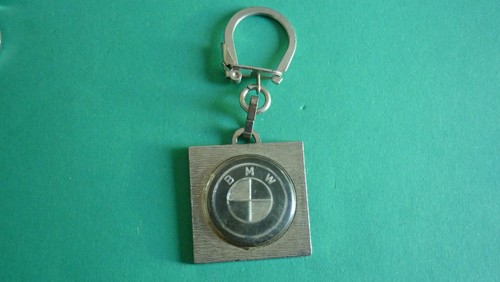 Porte cle metal automobile - porte,