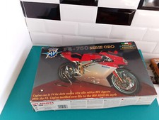 Maquette ancien moto agusta MV F4 750 F4-750 serie ORO protar 1999 1/9 1:9