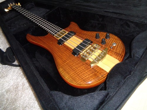 Vintage 1995 alembic - essence, 4
