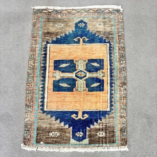 Petit tapis vintage laine - petit,