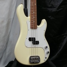 Guitare basse électrique G&L