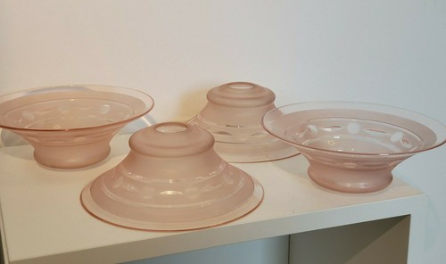 Tulipes verre rose - 4, en