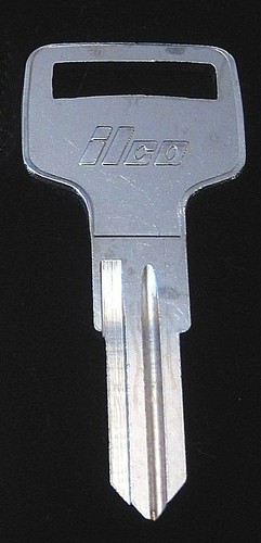 Vo73s volvo door trunk key - volvo, &