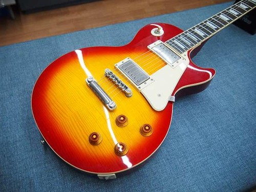 Guitare électrique - (epiphone),