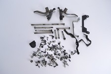 Écrous, boulons et supports