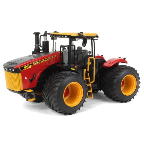 Ertl tracteur avec pneus - -,
