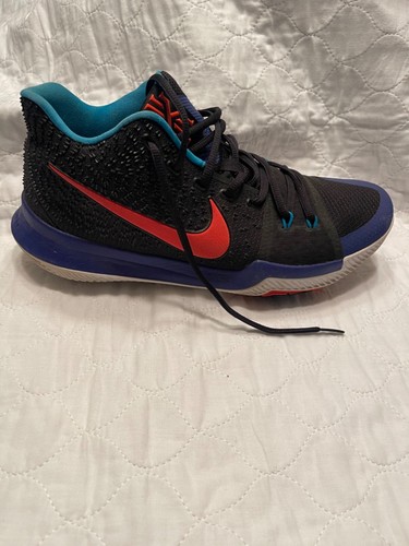 Size nike kyrie 3 - -,