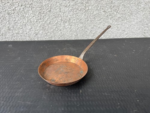 Poêle miniature ancienne - , en