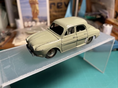Dinky toys renault dauphine - toys,