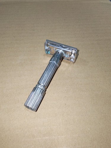 Rasoir gillette reg - gillette, us