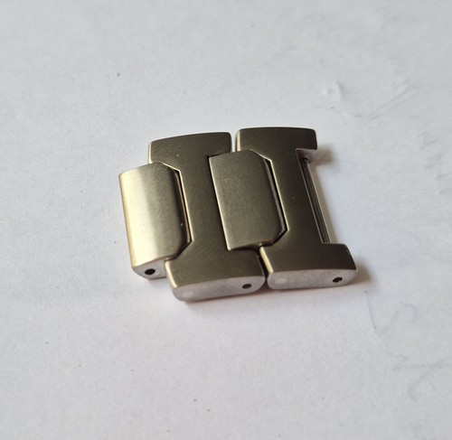Lot maillons en titane - 2x,