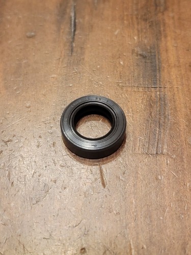 Echo oil seal 580 - oil,