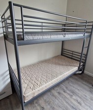 Lits superposés en aluminium