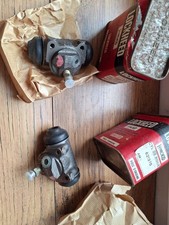 2 Cylindres de roue AR Peugeot