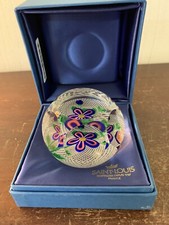 Boule presse papier cristal de