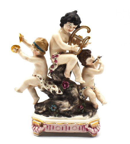 Capodimonte groupe putti - capodimonte,