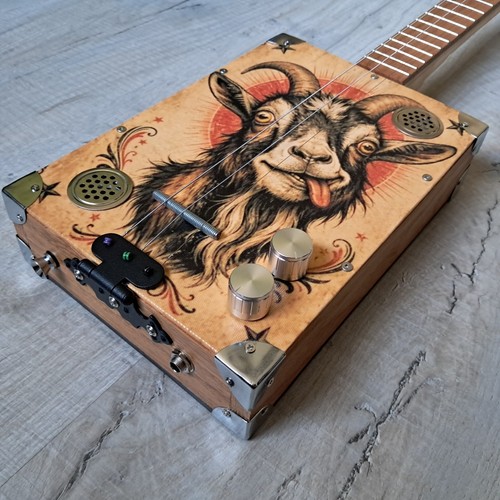 Cigar box guitar g 3 - box, b