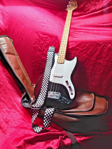 Fender squier sonic bronco - squier,