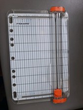 FISKARS-Card Making-Paper Trimmer-Cutter-Crafts-Scrapbooking-9" Cut Length 