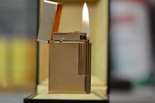 Briquet - , st