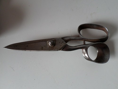 Paire ciseaux ancienne - ,
