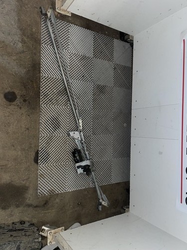 Moteur essuie glace avant - moteur,