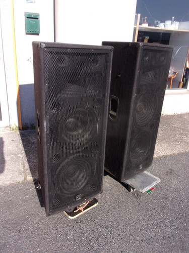 Enceintes de scéne - x,