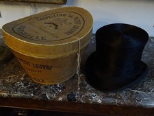 BELLE BOITE A CHAPEAU ET HAUT