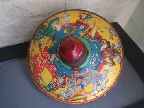 Grande toupie ancienne - toupie, cirque