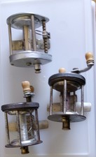 Lot de 3 anciens moulinets de pêche