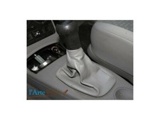 cuffia cambio lupo in pelle grigia