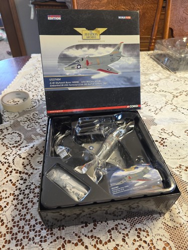 Corgi limited edition - 1:72,