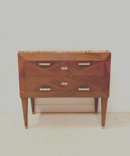 Commode pans coupé - coupé, époque