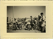 OLD PHOTO - VINTAGE SNAPSHOT - BICYCLE BICYCLE BICYCLE TOURISM - BIKE BICYCLE