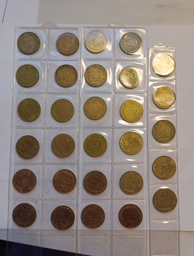 Lot pièces de 20 - 29,