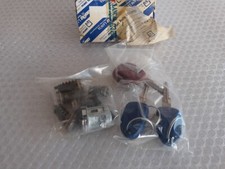 Jeu de serrures avec clés