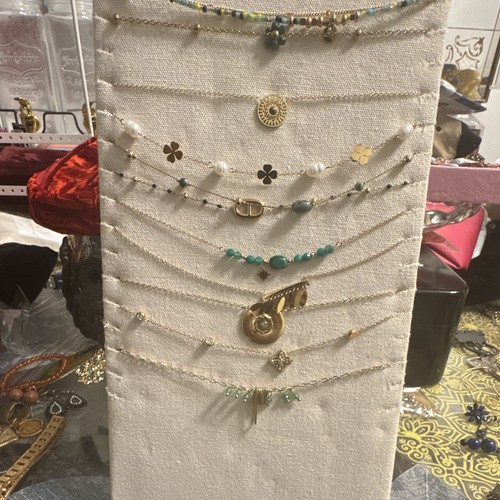 Collier avec pendentif trèfle