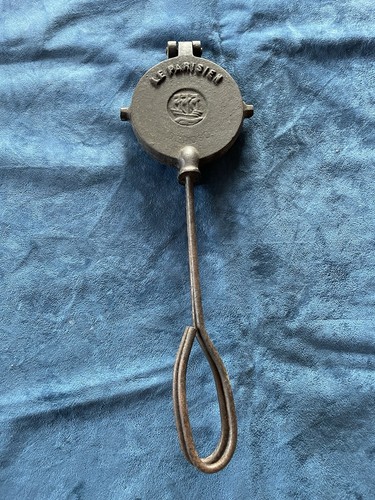 Ancien mini gaufrier - , fonte