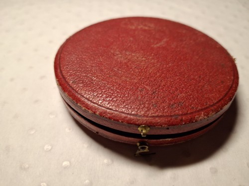 Boitier ancien pour médaille - pour,