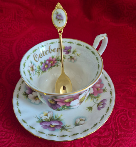 Tasse sous - sous,